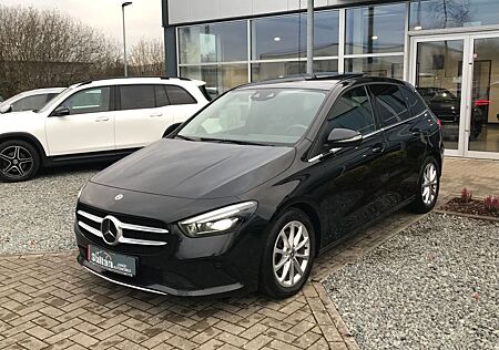 Mercedes-Benz B 200 d DCT STYLE Kam Panorama Distr. Leder LED
