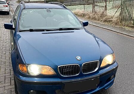 BMW 320i touring - E46