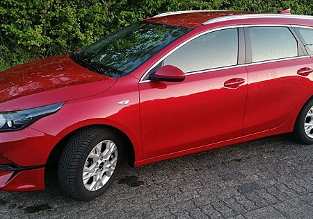 Kia Cee'd Sportswagon Ceed SW 1.6 CRDi (48V Mild-Hybrid, Diesel)