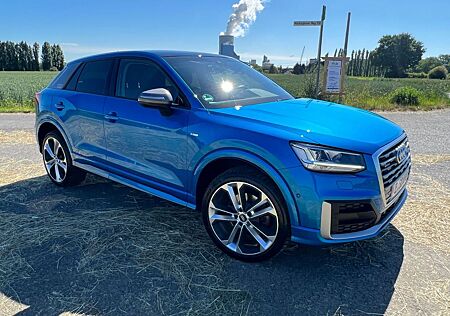 Audi Q2 2.0 TFSI S tronic quattro -