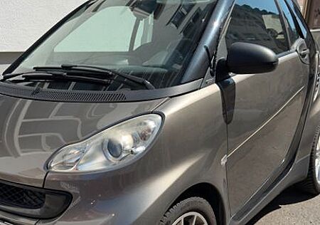 Smart ForTwo cabrio + 84PS + Sound + DAB + AUTOMATIK