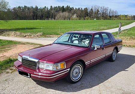 Lincoln Town Car 4.6 V8, perfekt, Oldtimer