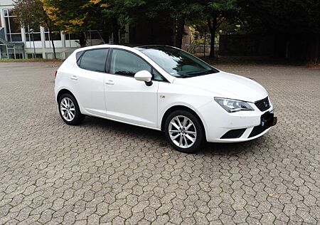 Seat Ibiza 1.2 TSI Style Navi/Pano.-Dach/Teilleder