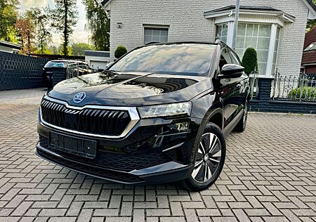 Skoda Karoq Tour FACELIFT KAMERA NAVI PDC LENKRADHEIZ