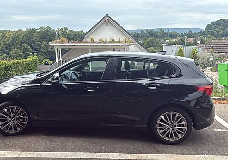 BMW 118i Top gepflegter Advantage