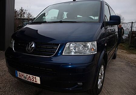VW T5 Transporter Volkswagen T5 2,5TDI Multivan Comfor. Navi Ahk Alu Sitzh