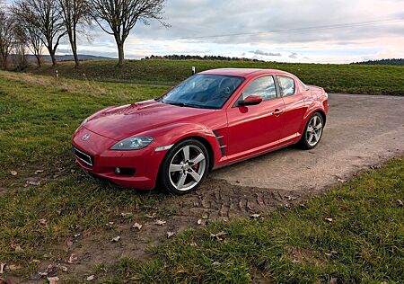 Mazda RX-8 Tornadorot Metallic, 6-Gang, 231 PS (170kW)