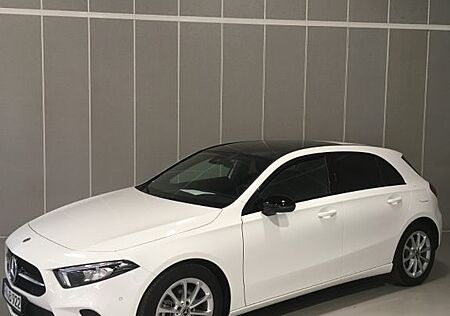 Mercedes-Benz A 200 -Progressive PANO, NAVI, Night Package