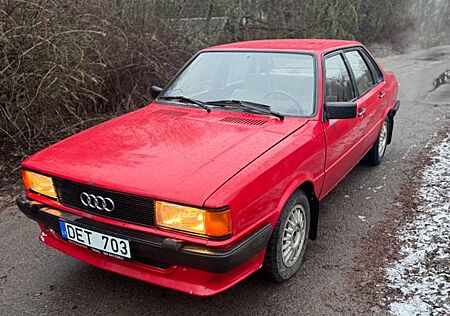 Audi 80