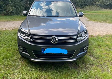 VW Tiguan Volkswagen 2.0 TSI 4MOTION Sport & Style Sport &...