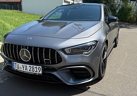 Mercedes-Benz CLA 45 AMG Shooting Brake CLA 45 S AMG Shooting Brake Mercedes-AMG CLA 4.