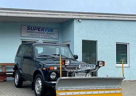 Lada Niva 4X4 WINTERDIENST BOSS STREUER SNEEPFLUG