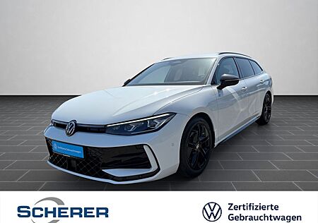 VW Passat Variant Volkswagen R-Line 1.5 TSI DSG IQ.LIGHT NAVI