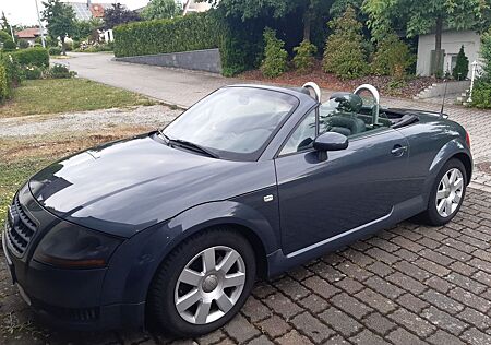 Audi TT Roadster 1.8T 110KW -