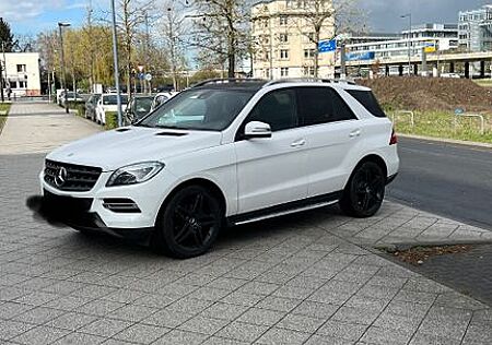 Mercedes-Benz ML 350 BlueTEC 4MATIC -