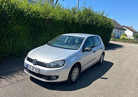 VW Golf Volkswagen 1.6 Trendline