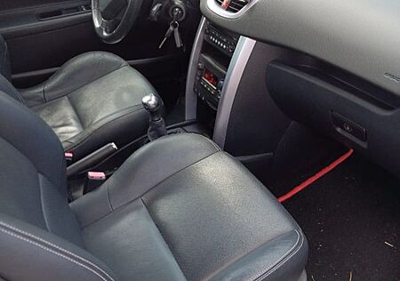 Peugeot 207 CC Cabrio-Coupe Sport