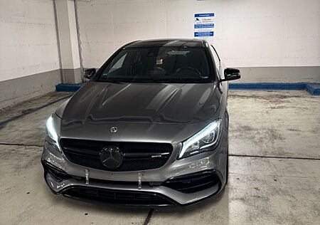 Mercedes-Benz CLA 45 AMG 4MATIC AMG Performance AGA ohne OPF