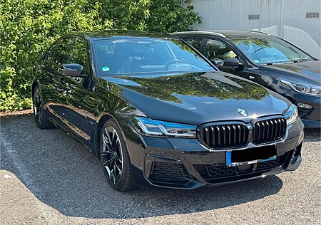 BMW 545e xDrive M Sport/Laser/Head-Up/Komforsitz uvm