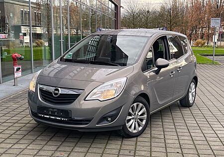 Opel Meriva B Active 1.4L SHZ/KLIMA/LHZ/PDC/1HAND