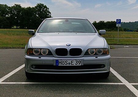 BMW 530i A