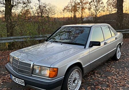 Mercedes-Benz 190 190E W201 1.8 Orginal Lack / top Zustand
