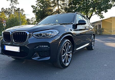 BMW X3 xDrive30d M SPORT AT M SPORT sehr guter Zusta