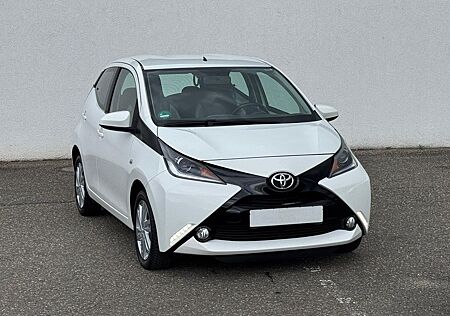 Toyota Aygo (X) -Play touch/5-TRG/1.HAND/KLIMA/R-KAMERA/