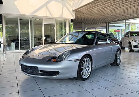 Porsche 996 Carrera 4 Cabriolet, Schalter, Top Zustand