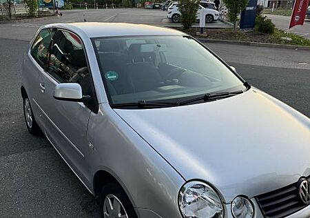 VW Polo Volkswagen 1.4 AUTO TRENDLINE Trendline