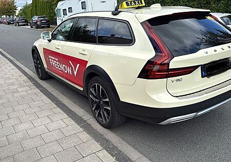 Volvo V90 Cross Country B4 D AWD Plus Auto Plus