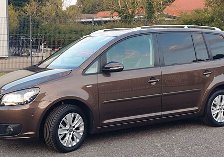 VW Touran Volkswagen 1.6 TDI DSG LIFE BM-Technology Navigation