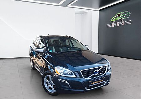 Volvo XC 60 XC60 2.0 DRIVe R-Design*Navi~1.Hand~DSTC~High P