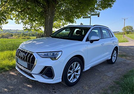 Audi Q3 35 TDI S tronic S line