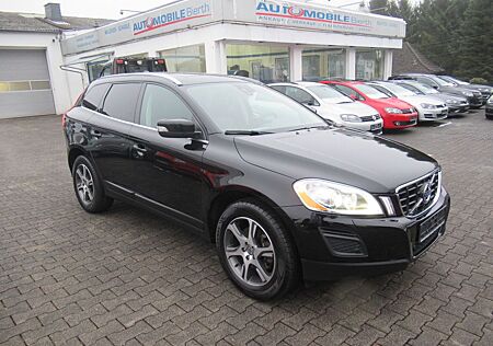 Volvo XC 60 XC60 DRIVe Summum(Kamera Leder Navi)