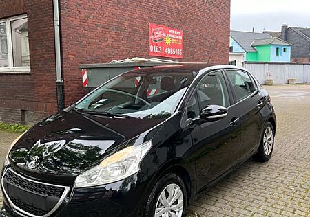 Peugeot 208 1.0