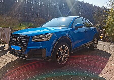 Audi Q2 35 TDI S tronic -AHK-LED-Sitzh-KAM-el. Heckkl