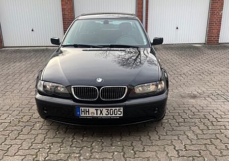 BMW 318i -