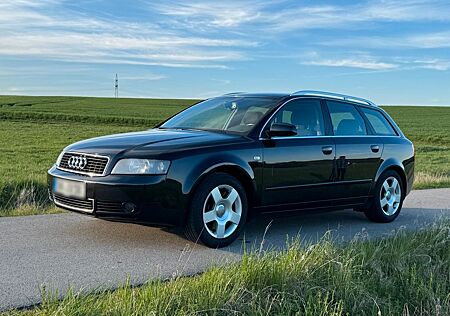 Audi A4 B6 *2 Hand* *8-Fach* *Tempomat*