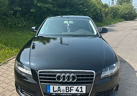 Audi A4 1.8 TFSI 88kw Attraction Attraction