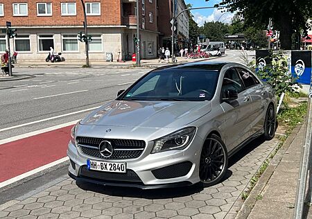 Mercedes-Benz CLA 180 Mercedes / Night Paket / AMG Style