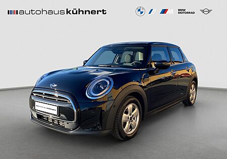 Mini ONE 5-Türer LED Navi ParkAss Sportsitz PDC