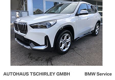 BMW X1 sDrive18i (U11) neues Modell xLine AHK schwen