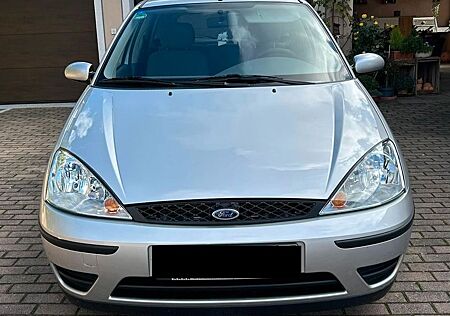 Ford Focus 1.6 Finesse 86.000km