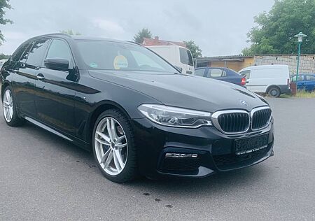 BMW 530 d xDrive M Sport"LEDER"PANO"KAMERA"HUD"