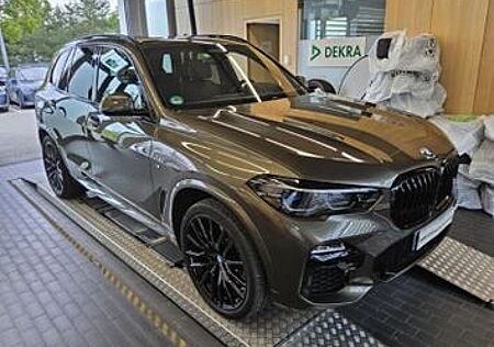 BMW X5 xDrive30d -