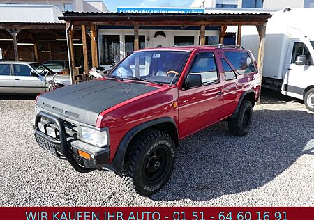 Nissan Terrano I 2.4l 4WD H-Zulassung #SERVO#AHK#68