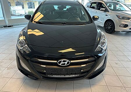 Hyundai i30 cw blue Classic