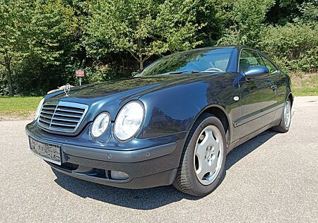 Mercedes-Benz CLK 200 ELEGANCE, SHZ, KLIMA, AHK, LPG ZAVOLI