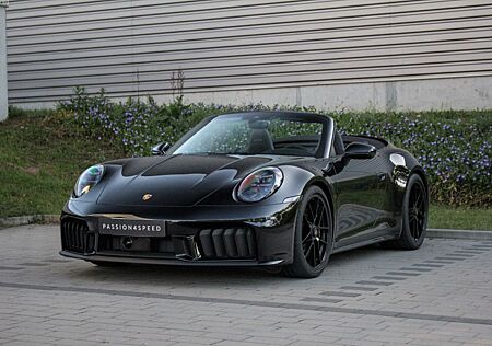 Porsche 992 911 .2 Carrera 4 GTS T-Hybrid Cabriolet